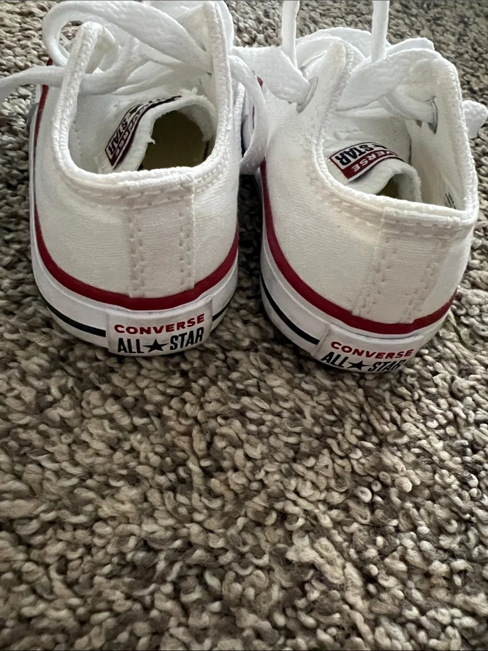 Converse classic low